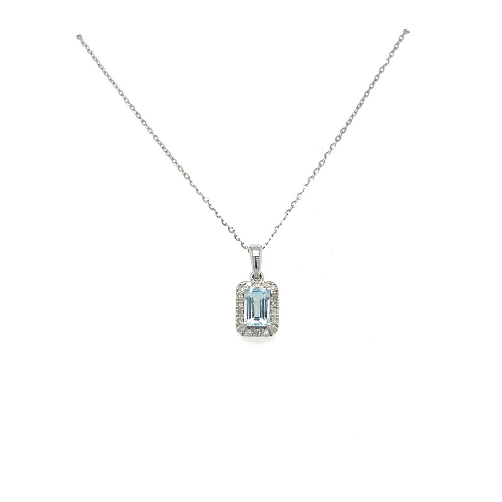 Aquamarine  pendant necklace